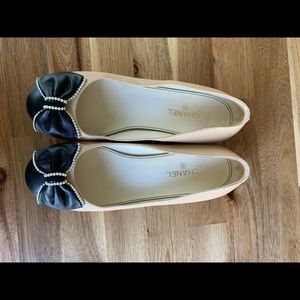 Chanel ballet bow flats